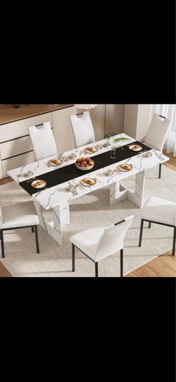 Dining table set