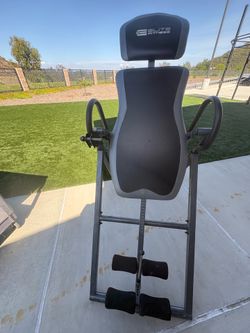 Inversion table