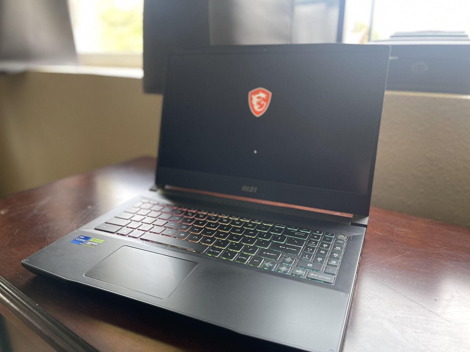 🎮 MSI Katana 15.6” Gaming Laptop – RTX 4060, i7, 16GB DDR5, 1TB SSD – Like New!
