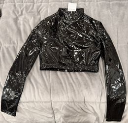 Women’s Long Sleeve Top