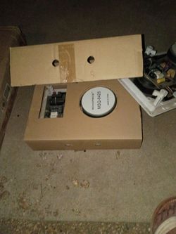 Monoprice MSQ-8425 home speakers