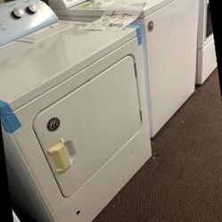 Whirlpool Set Appliance