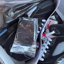 Jordan 5 Metallic Reimagined 