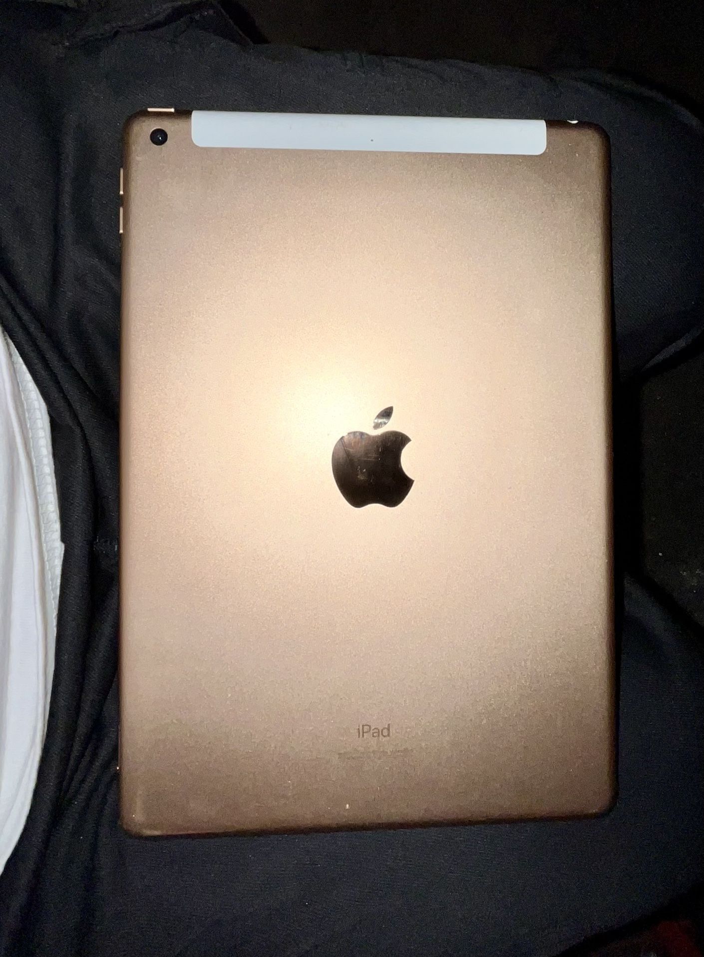 Apple iPad 7th generation 32gb