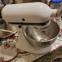 Classic Plus KitchenAid Mixer 