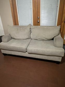 Couch set