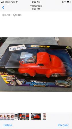 Willys.  Muscle Machine 1941 Coupe 1:18 Die Cast.