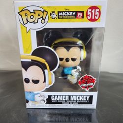Funko POP EXCLUSIVE Sitting Gamer Mickey Mouse #515 90 Years Disney Figure