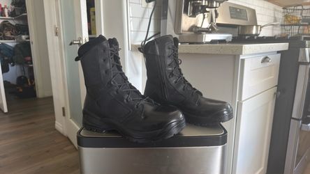 5.11 A.T.A.C.® 2.0 8" Side Zip Boot