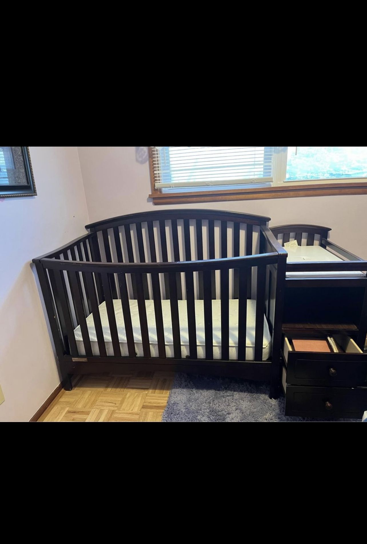 Baby Crib With Changing Table