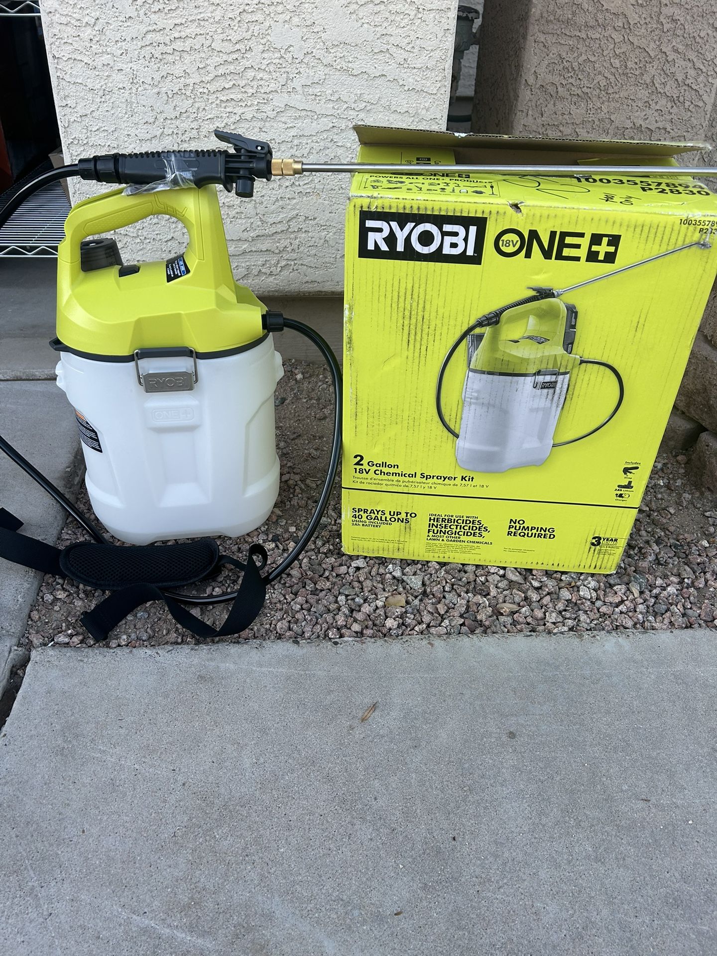 RYOBI ONE+ 18V Cordless Battery Chemical Sprayer (Tool Only)1