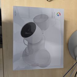 Google Nest Cam with Floodlight (wired) new sealed