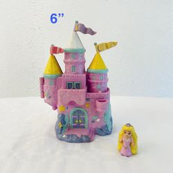 Vintage Trendmasters  6” Starcastle "By the Sea" Castle Playset with Figure