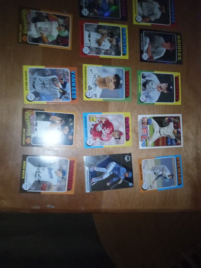 14 Baseball Cards 