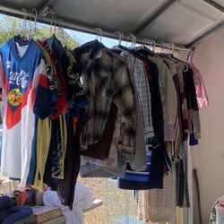 CLOTHES LOT 