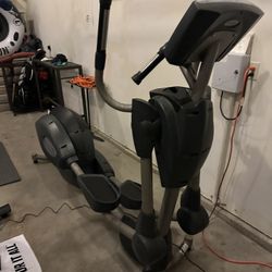 Elliptical Cross Trainer (Free - Works Great)