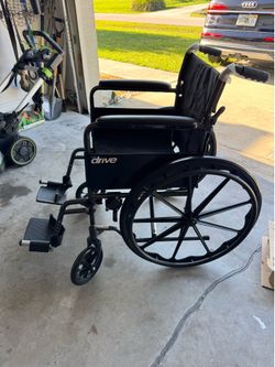 Drive wheelchair