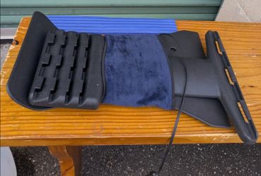 Back Pain Relief - Acupressure Back Stretcher