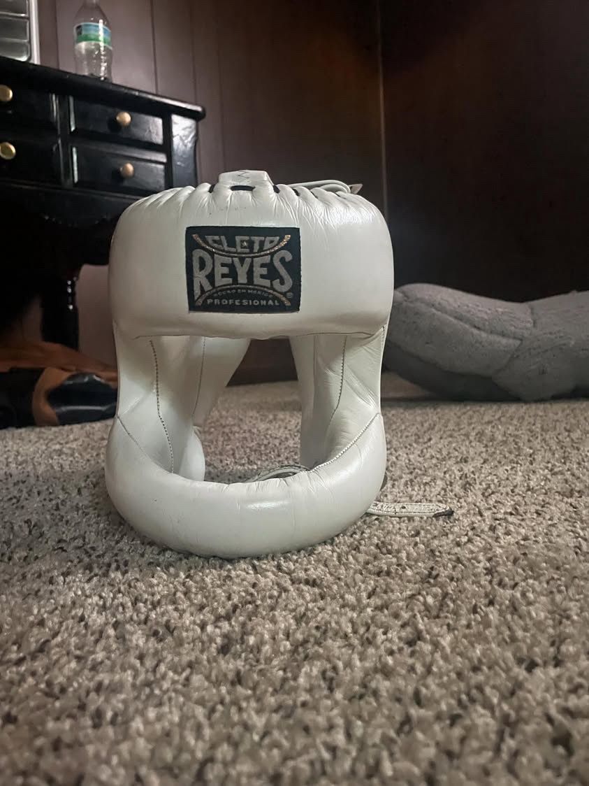 Cleto Reyes Boxing Headgear