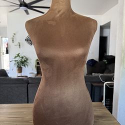 Molded shirt form $10