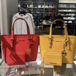 Michael Kors Purse And Wallet Set