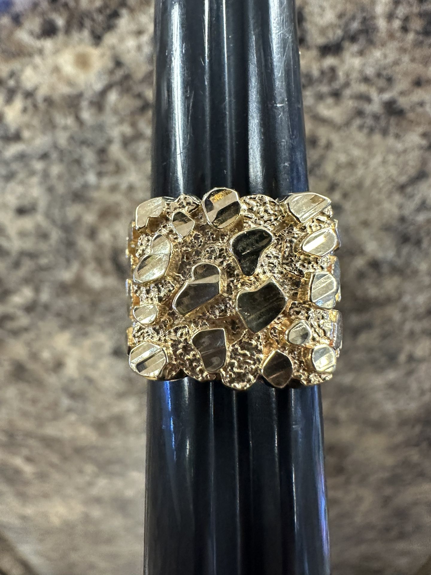 10k Nugget Ring Size 8
