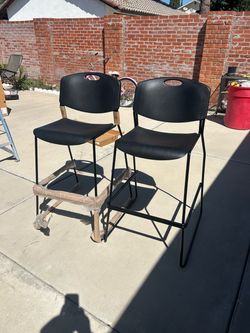 Black Plastic Bar Stools Set of 4