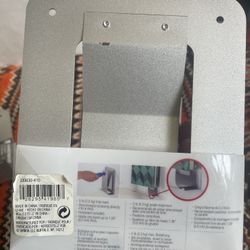 Umbra - Display & Conceal Shelves