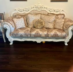 Beautiful oriental Sofa and Loveseat