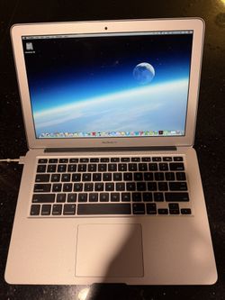 Macbook Air 13” 2013 / 4GB 128GB 