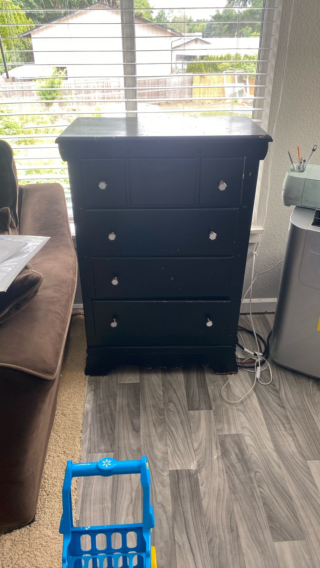 Free Dresser
