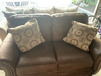 Two seat sofa “love seat”