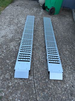 HAUL-MASTER 1000 lb. Capacity, 72 in. x 9 in. Steel Loading Ramps, Set of 2