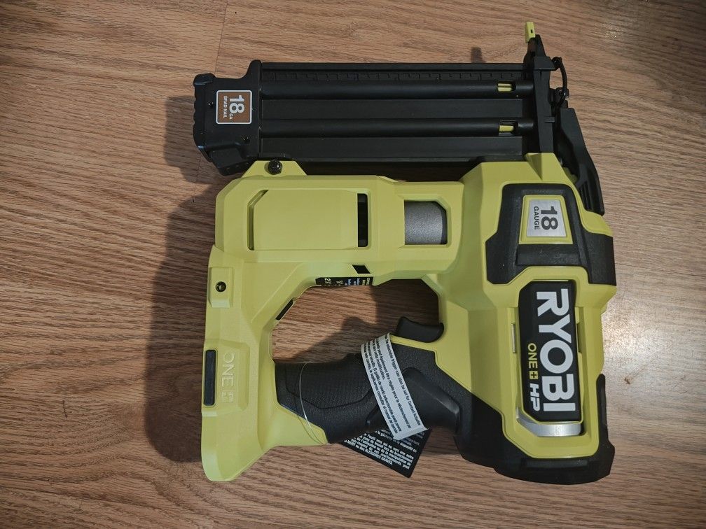 Ryobi One +Hp 18 V 18 Gauge Brushless Cordless Air Strike Brad
