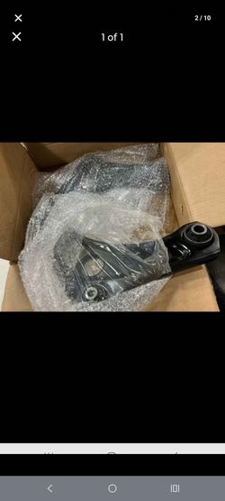 12-19 nissan versa 2 pc front lower control arm w/ ball joint suspension kit