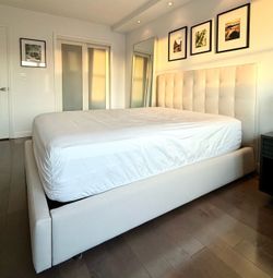 Room & Board Queen Avery Storage Bed