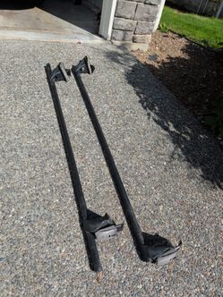 Yakima Universal roof rack