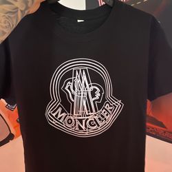 Moncler T Shirt