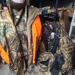 Complete Hunters Wardrobe 