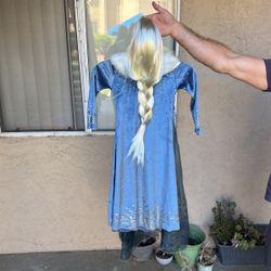 Little Girls Elsa Costume Size 4/5 