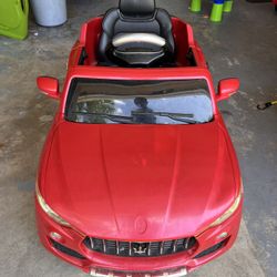 Kids electric car Maserati ghibli