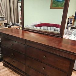 Large Vanity/Dresser with Mirror