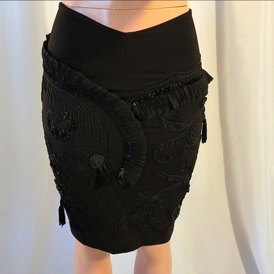 H&M Pencil Black Skirt Size 4
