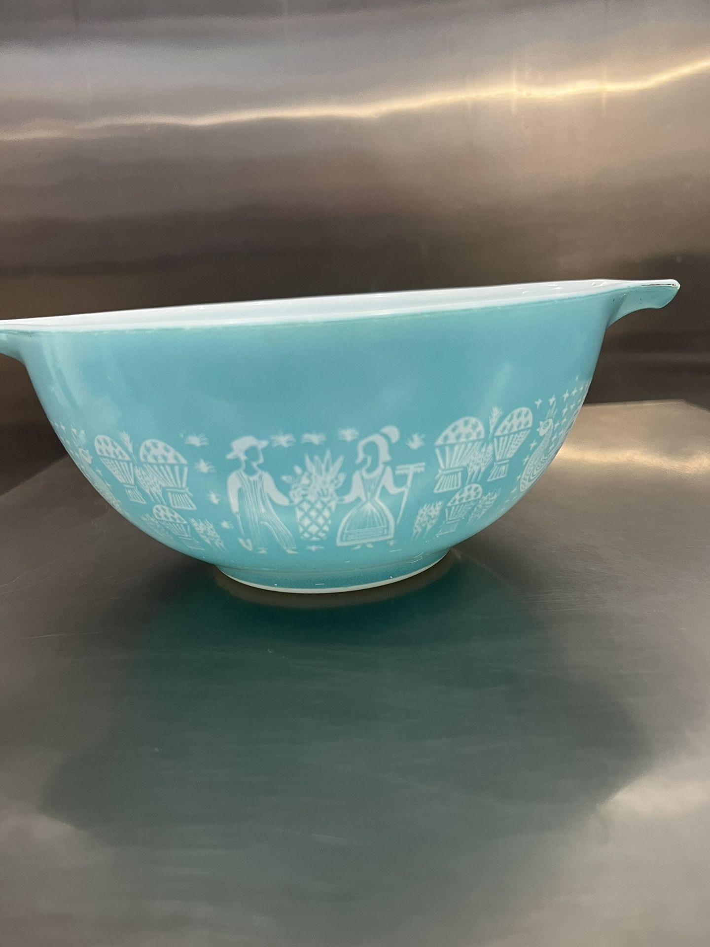 Vintage Pyrex Bowl 🥣 