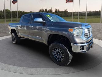 2014 Toyota Tundra CrewMax