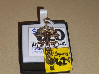 Cash America-14K Gold Pendant