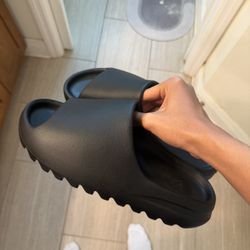 Brand new Yeezy Slides (Size 11) — real pair in hand. 