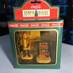 Vintage Coca-Cola Town Square Collection Street Vendor Item# 64312 