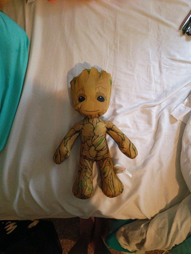 Marvel Groot Plushie