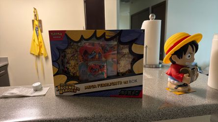 Sealed Mega Feraligatr ex box